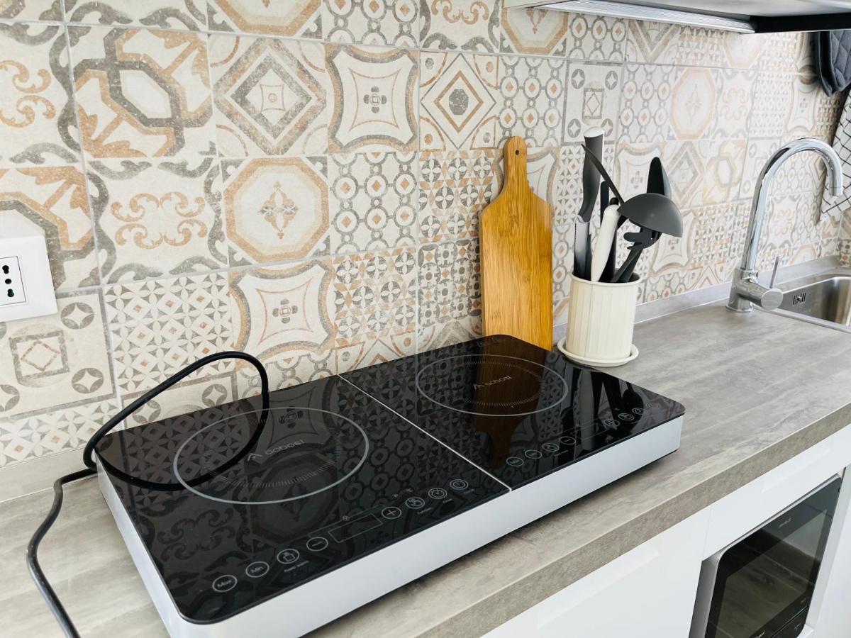 Il Gattino Di Porto - Apt 1 - Monolocale Veranda Piscina Imperia Dış mekan fotoğraf