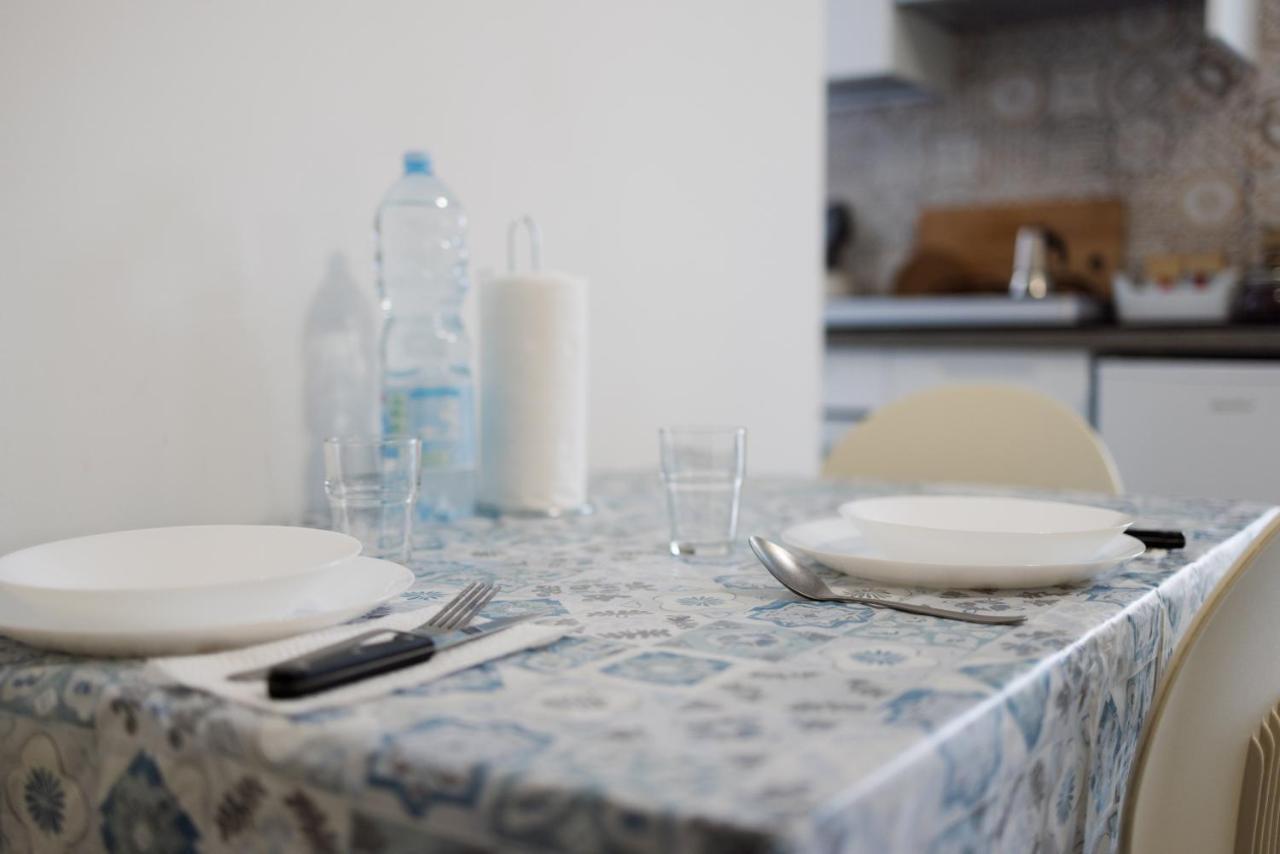 Il Gattino Di Porto - Apt 1 - Monolocale Veranda Piscina Imperia Dış mekan fotoğraf