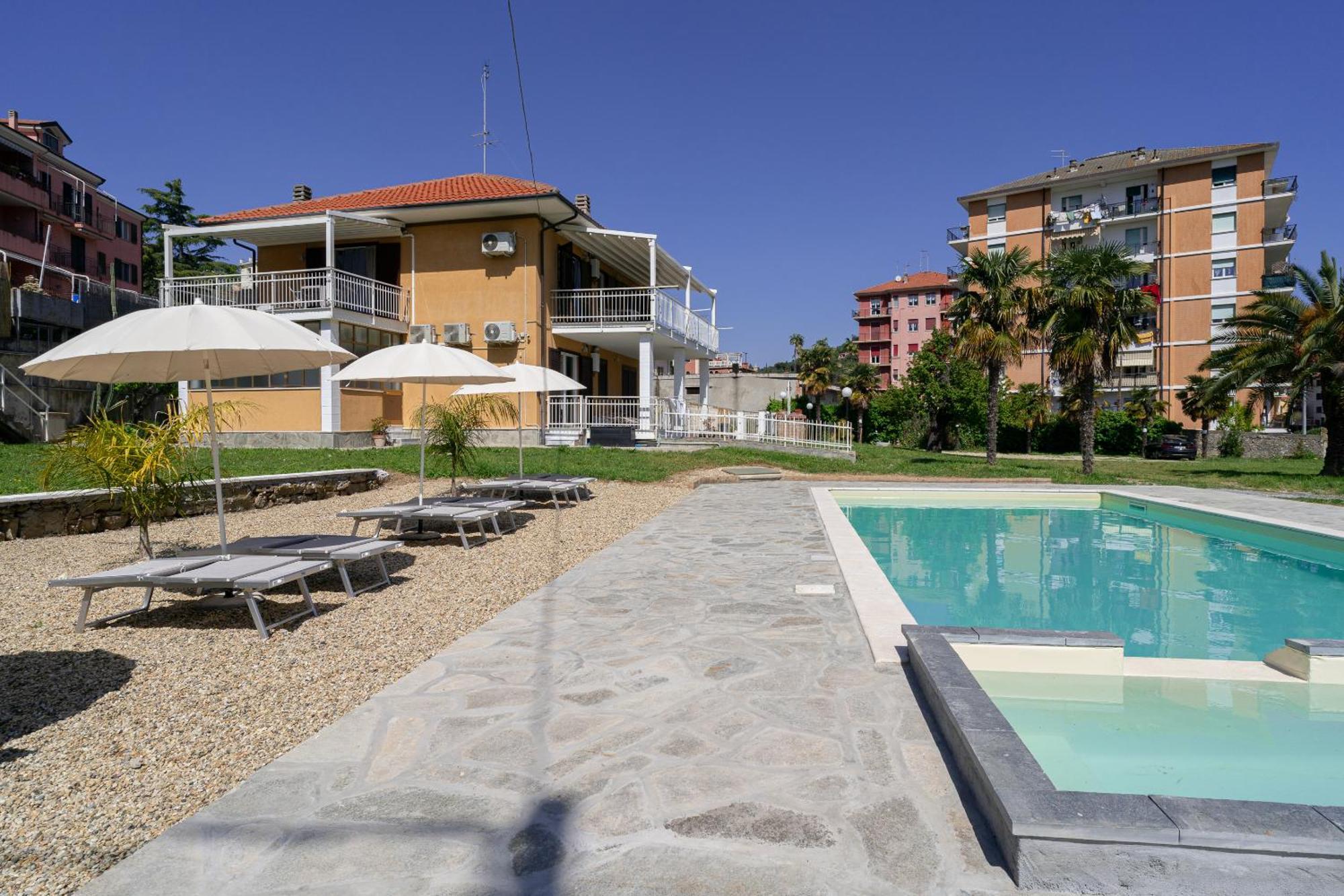 Il Gattino Di Porto - Apt 1 - Monolocale Veranda Piscina Imperia Dış mekan fotoğraf